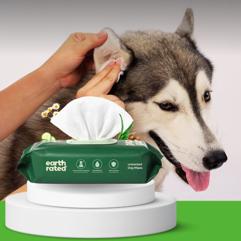 Earth Rated Pet Wipes for Dogs and Cats, hypoallergenic grooming wipes for sensitive skin | HappyBarker